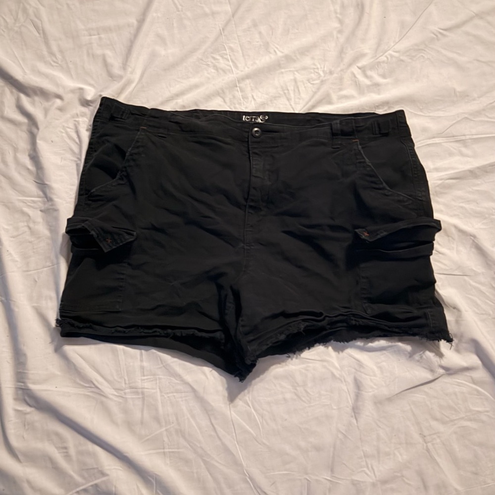 Terra & Sky Black Jean Shorts